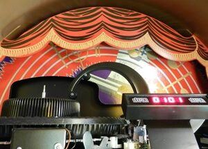 Top screen, upper (“curtain”)